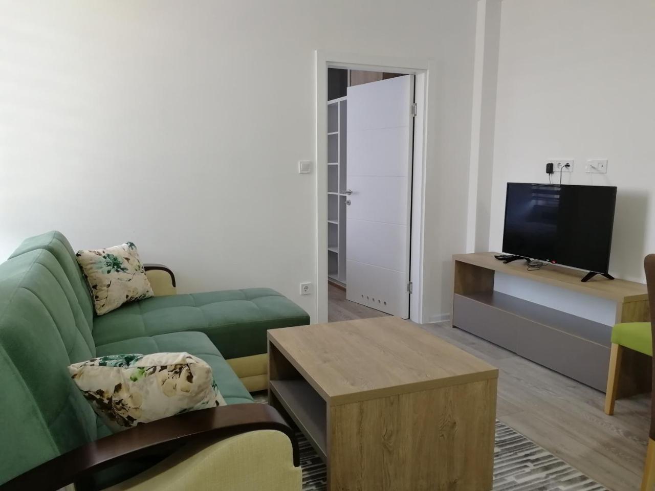 Vip Apartments Сараево Екстериор снимка